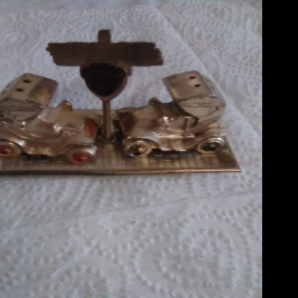 Salt and Pepper Shakers - Picture 1 of 2